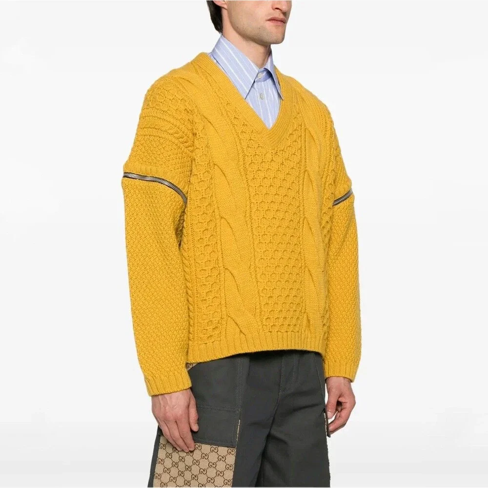 GUCCI V-Neck Cable Knit Wool Sweater Detachable Sleeve in Yellow Size Medium